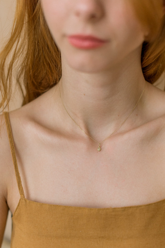 Flowermoon gold nugget necklace with diamond