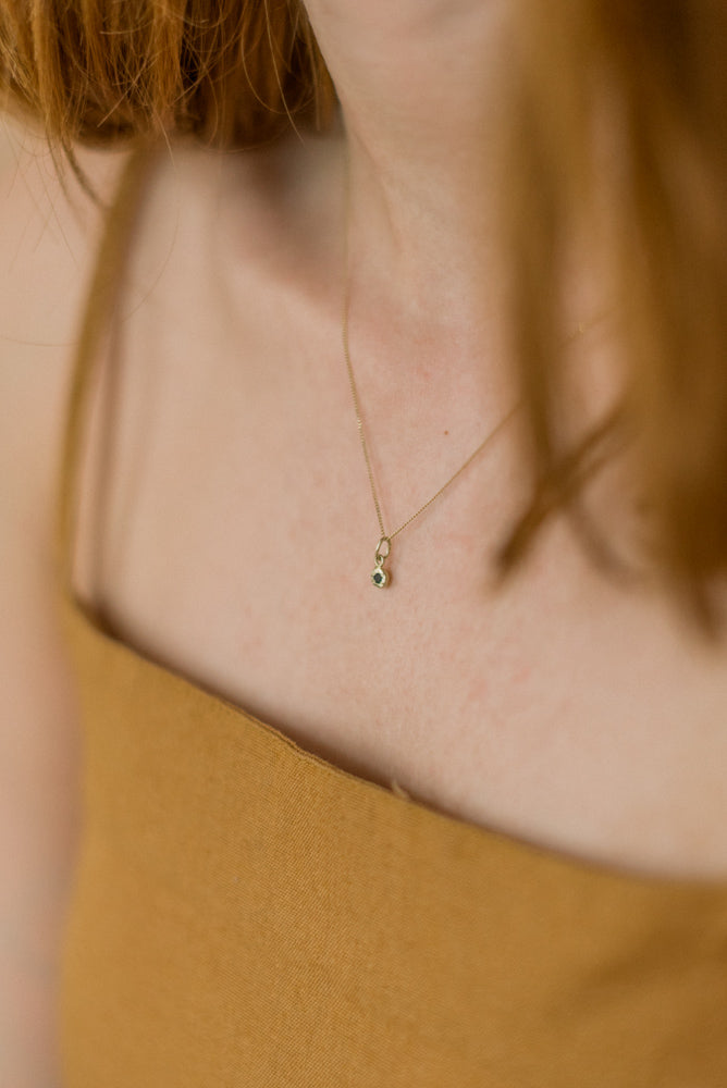 Flowermoon gold nugget necklace with black diamond